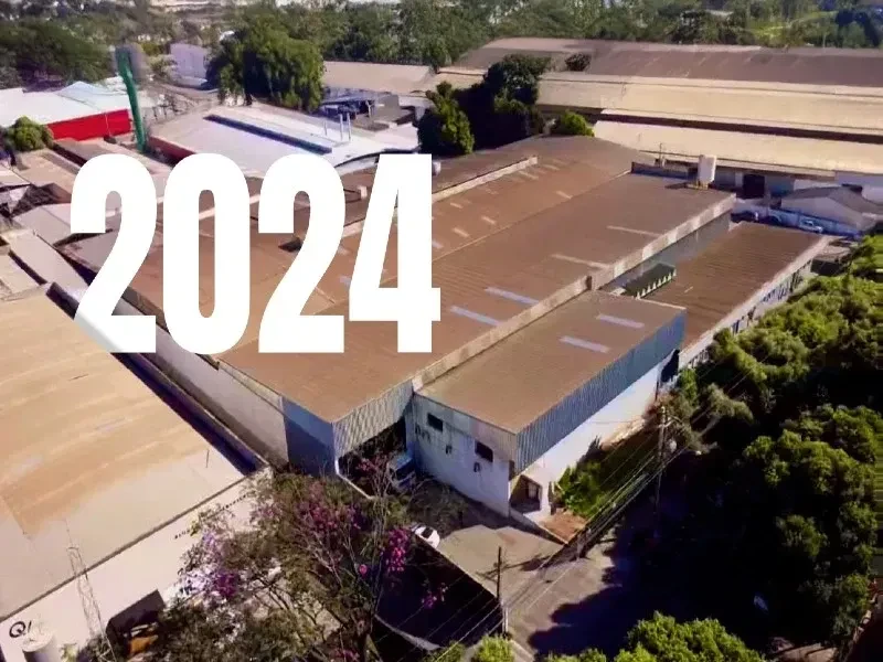 Nova sede, maior e melhor: Nova sede, maior e melhor: